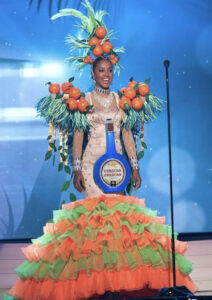 2021ミス・ユニバース伝統衣装のデザイナーは誰？まるで仮装大賞でペルーとか光ってる！